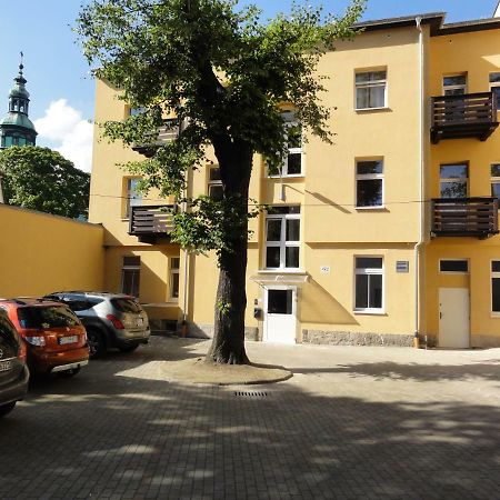 Apartamenty Edk Еленя-Гура Экстерьер фото