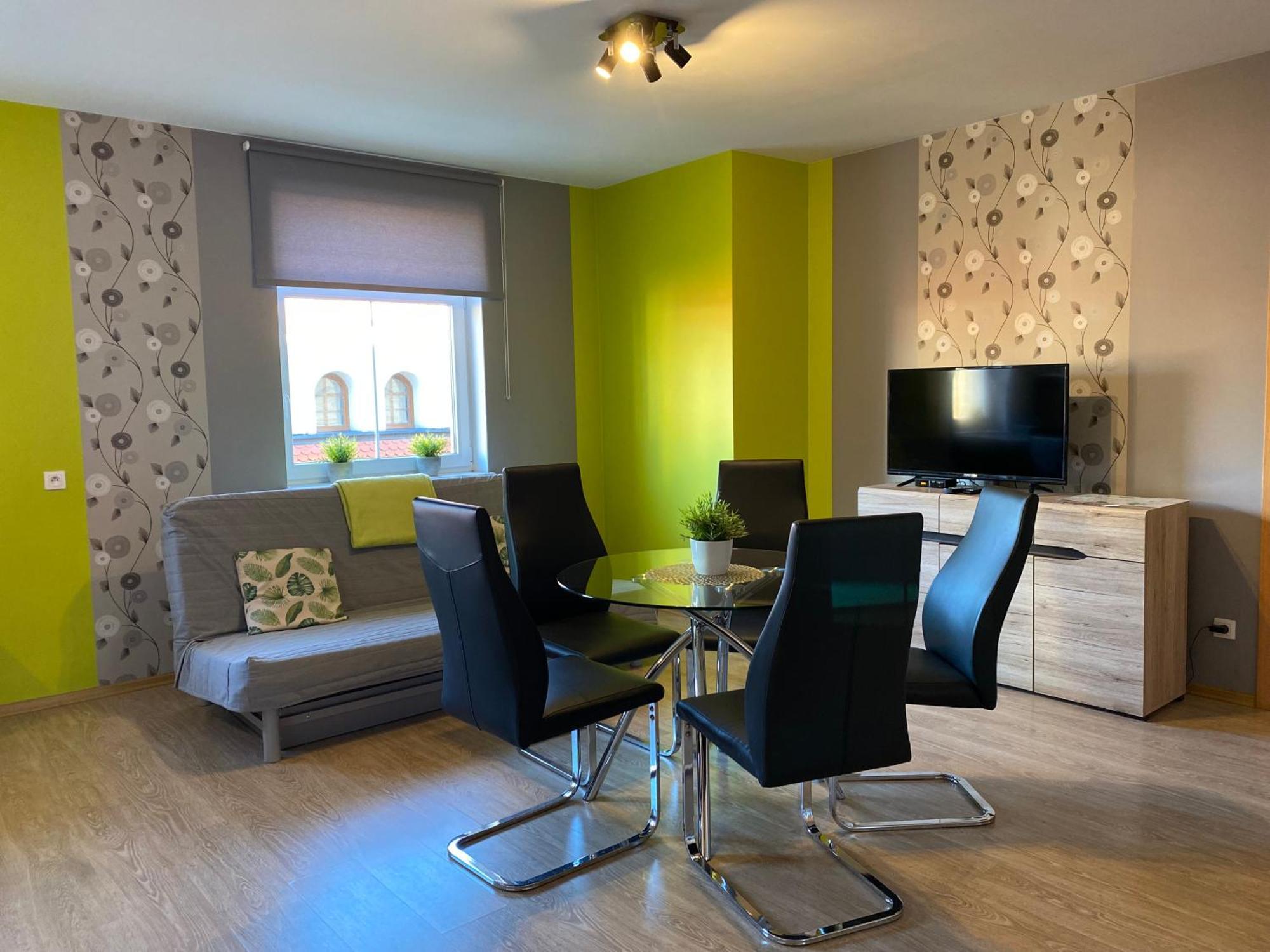 Apartamenty Edk Еленя-Гура Экстерьер фото