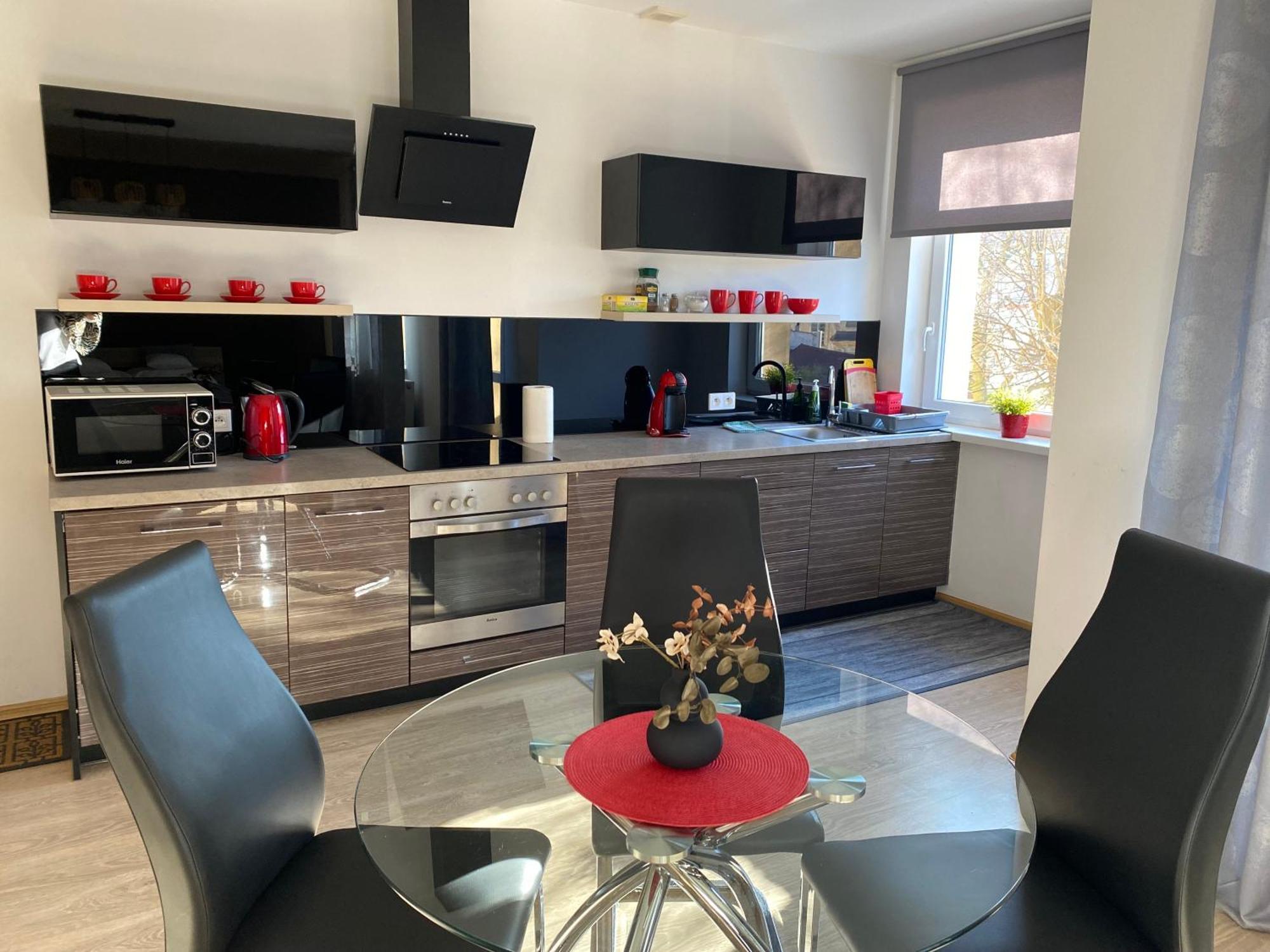 Apartamenty Edk Еленя-Гура Экстерьер фото