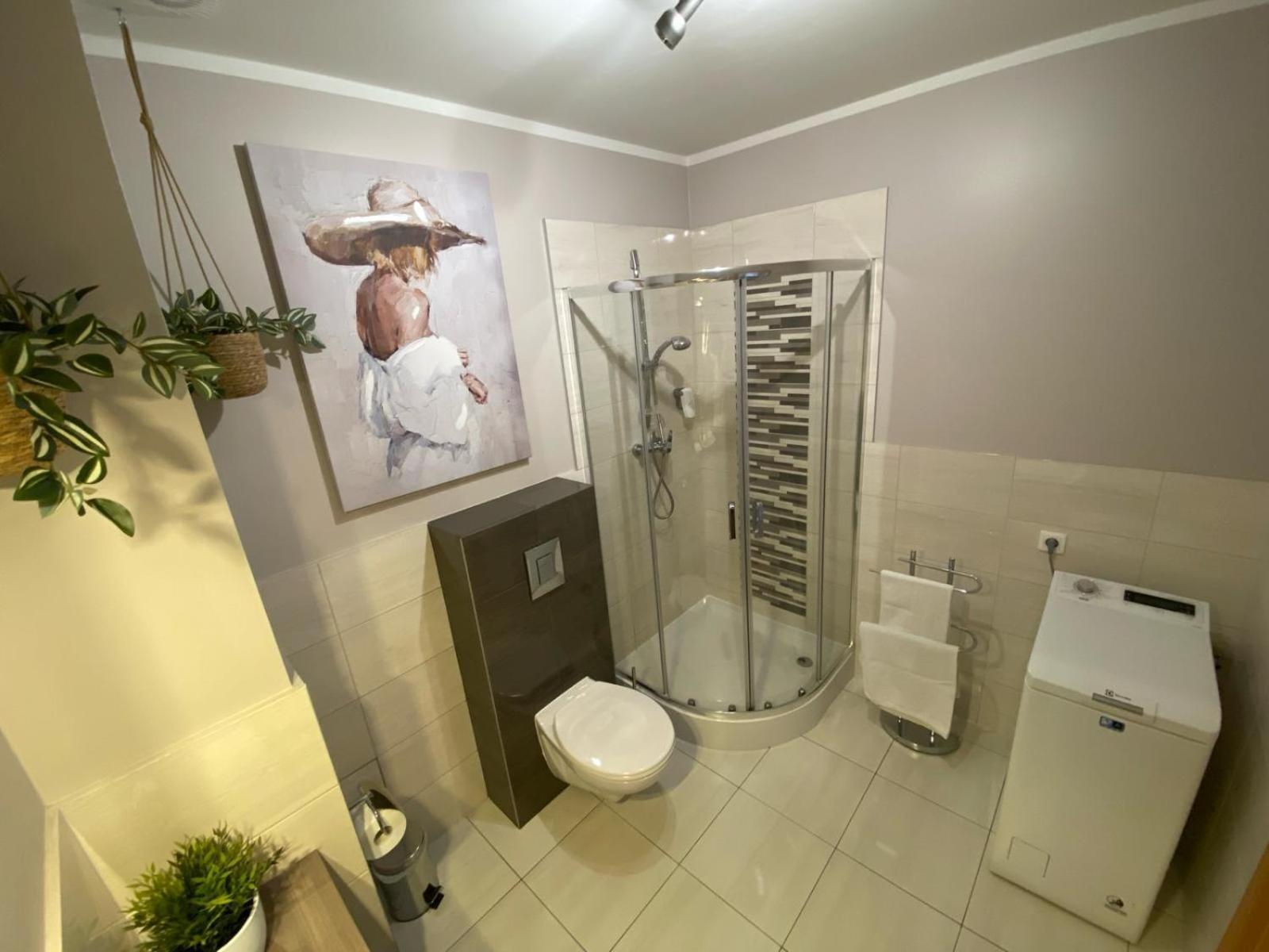 Apartamenty Edk Еленя-Гура Экстерьер фото