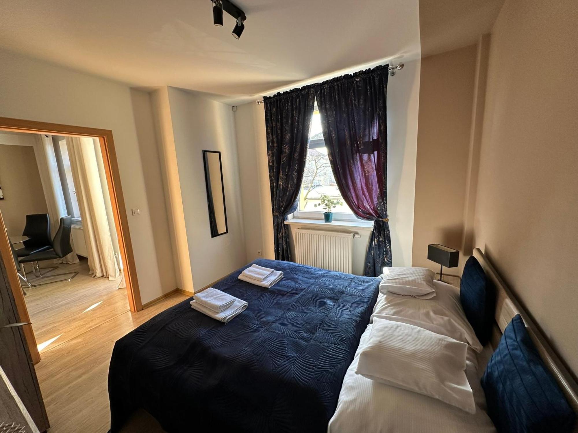 Apartamenty Edk Еленя-Гура Экстерьер фото