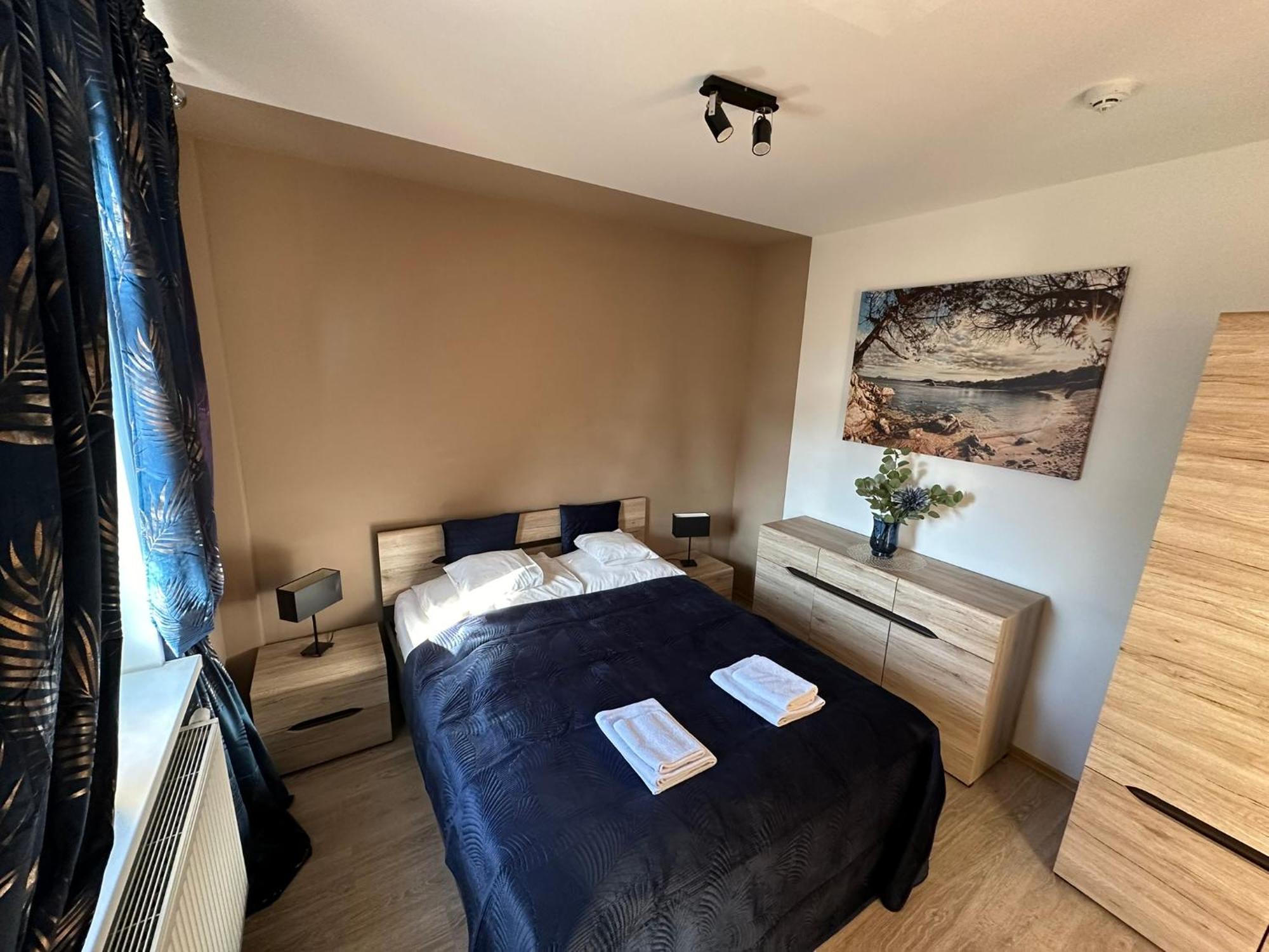 Apartamenty Edk Еленя-Гура Экстерьер фото