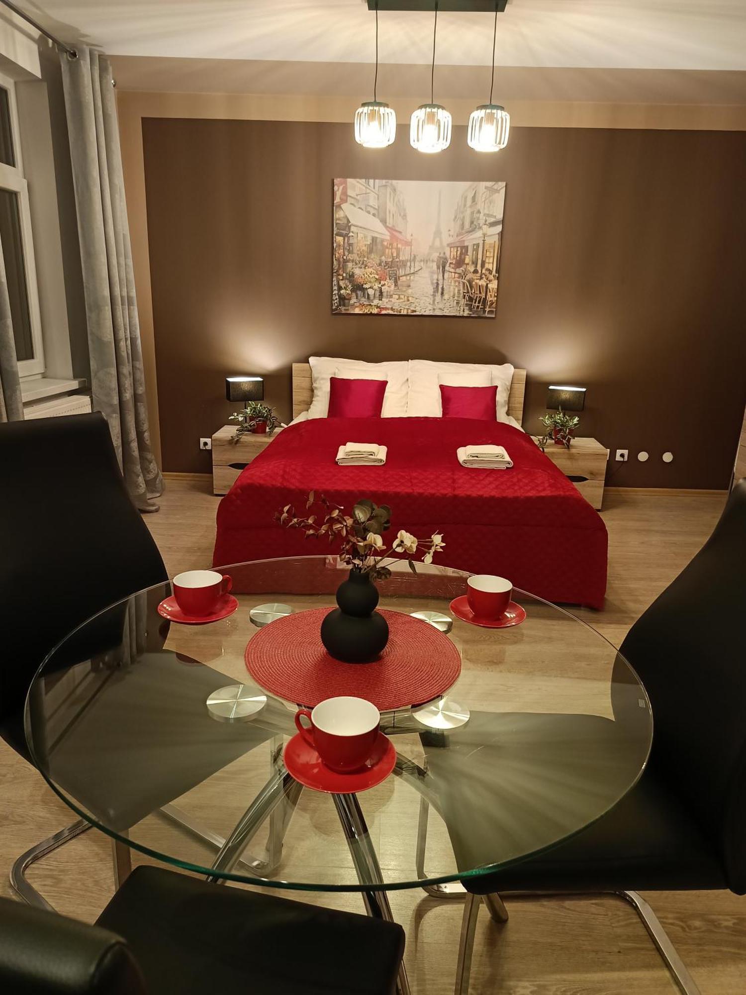 Apartamenty Edk Еленя-Гура Экстерьер фото